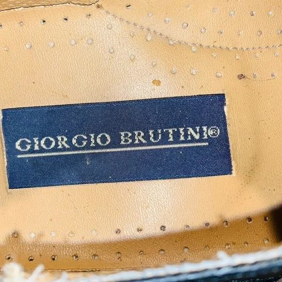 Giorgio Brutini Leather Brogue Cap Toe Oxfords. - Picture 13 of 14